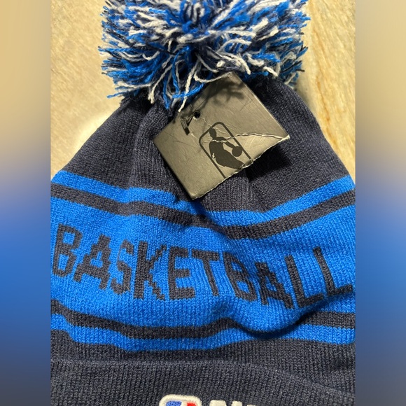 NBA Basketball Beanie NWT Blue One Size - Picture 4 of 4